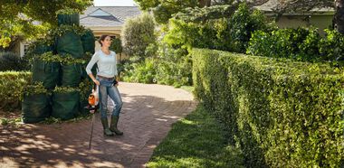 STIHL HSA 60 Battery Hedge Trimmer