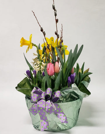 Blooming Bulb Garden Basket