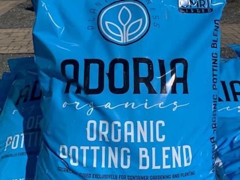 Adoria Organic Potting Soil Blend