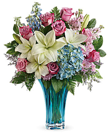 Teleflora Heart's Pirouette Bouquet